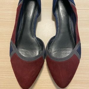 SALE Navy and Maroon flats